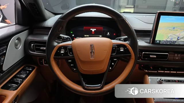 Lincoln Aviator 2nd generation 2021 Белый из Кореи, фото 4