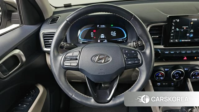 Hyundai Venue 2024 Серебристо-серый из Кореи, фото 4
