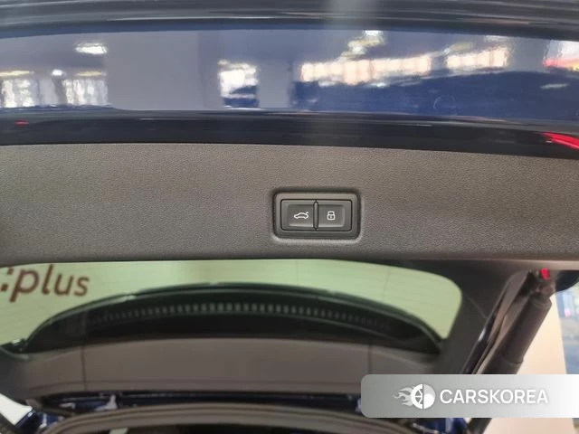 Audi Q5 (80A) 2025 Синий из Кореи, фото 4