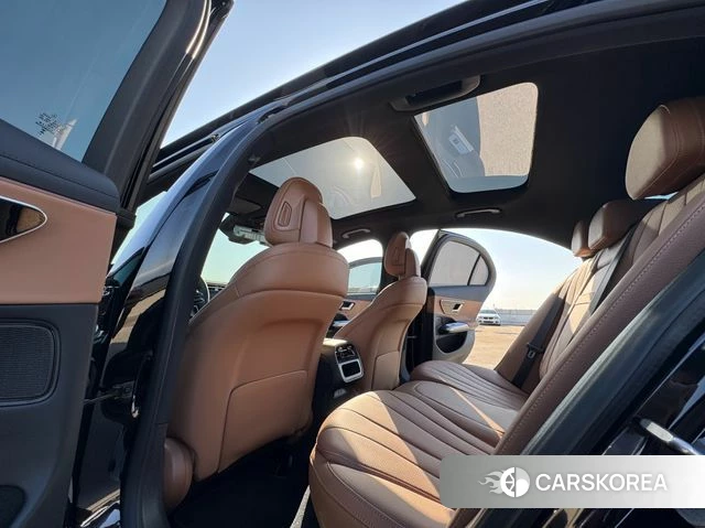 Mercedes-Benz E-Class W214 2026 Черный из Кореи, фото 4