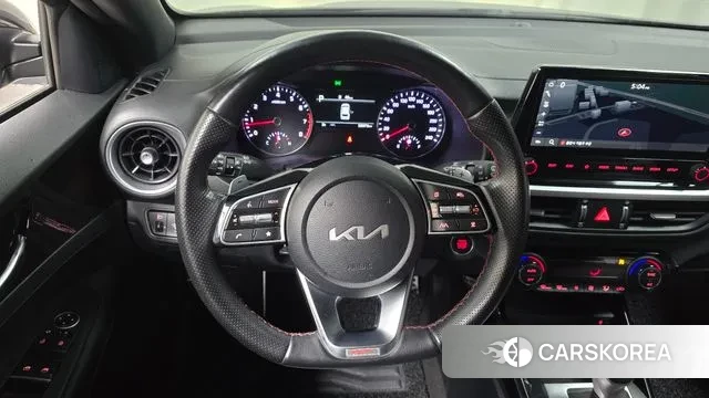 Kia The New K3 2nd generation 2022 Серый из Кореи, фото 4