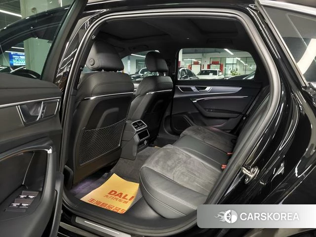 Audi A6L 2023 Черный из Китая, фото 4