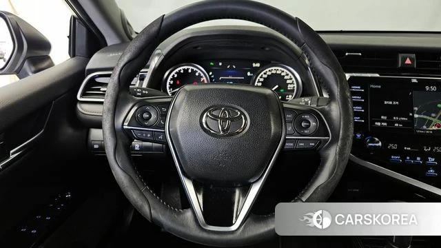 Toyota Camry (XV70) 2020 Белый из Кореи, фото 4