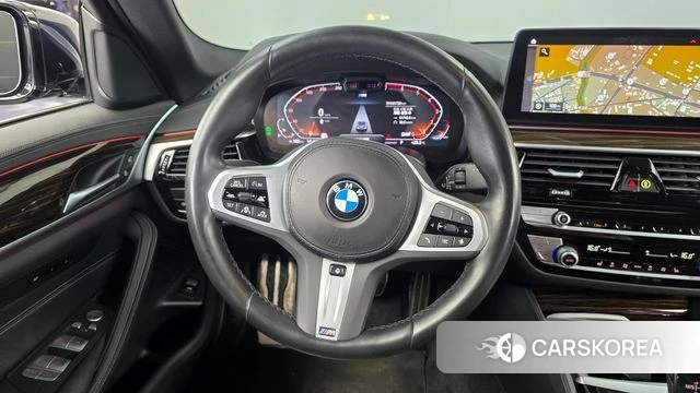 BMW 5 Series (G30) 2022 Черный из Кореи, фото 4