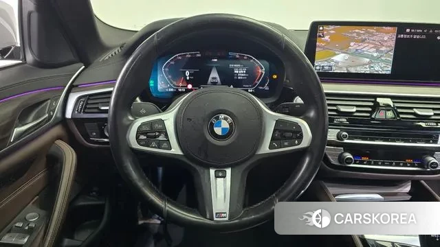 BMW 5 Series (G30) 2021 Серебристо-серый из Кореи, фото 4