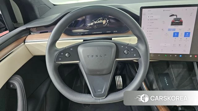 Tesla Model X 2024 Черный из Кореи, фото 4