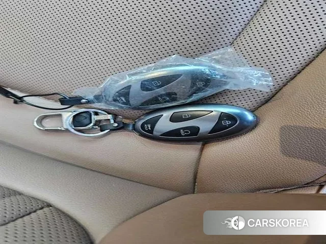 Hyundai Grandeur (GN7) 2025 Коричневый из Кореи, фото 4