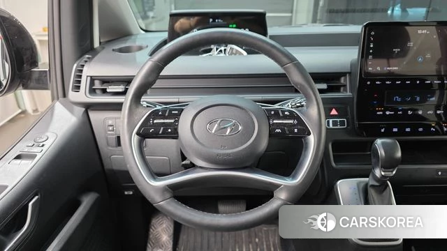 Hyundai Staria 2023 Серый из Кореи, фото 4