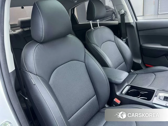 Kia K3 2022 Белый из Китая, фото 4