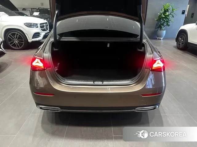 Mercedes-Benz E-Class W214 2025 Коричневый из Кореи, фото 4