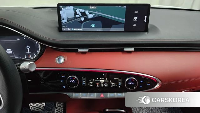 Genesis GV70 2023 Белый из Кореи, фото 4