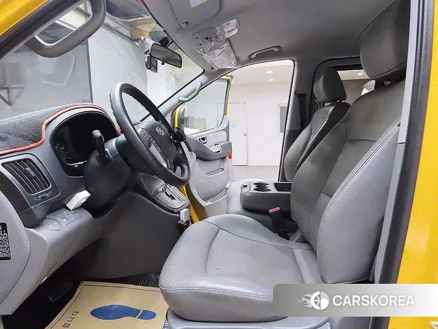 Hyundai The New Grand Starex 2019 Желтый из Кореи, фото 4