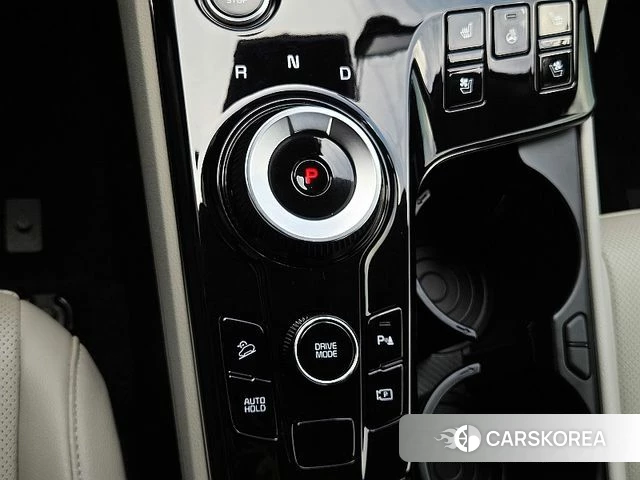 Kia Sportage 5th Generation Hybrid 2021 Белый из Кореи, фото 4