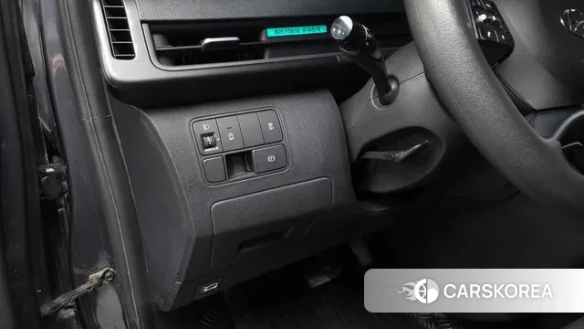 Hyundai Staria 2022 Серый из Кореи, фото 4