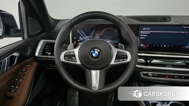 BMW X5 (G05) 2026 Светло-серебряный цвет из Кореи, фото 4