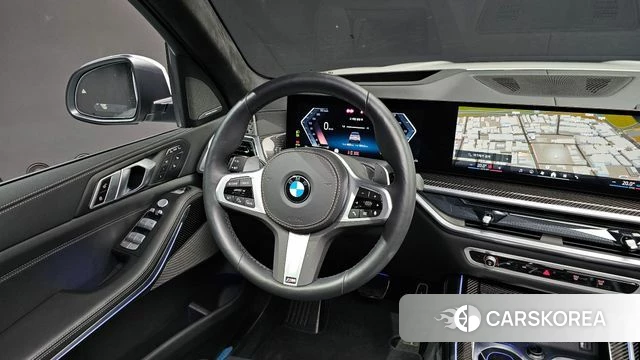 BMW X7 (G07) 2025 Белый из Кореи, фото 4