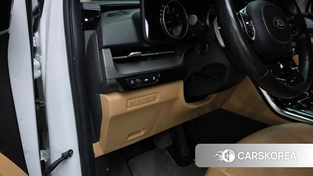 Kia Carnival 4th generation 2021 Белый из Кореи, фото 4
