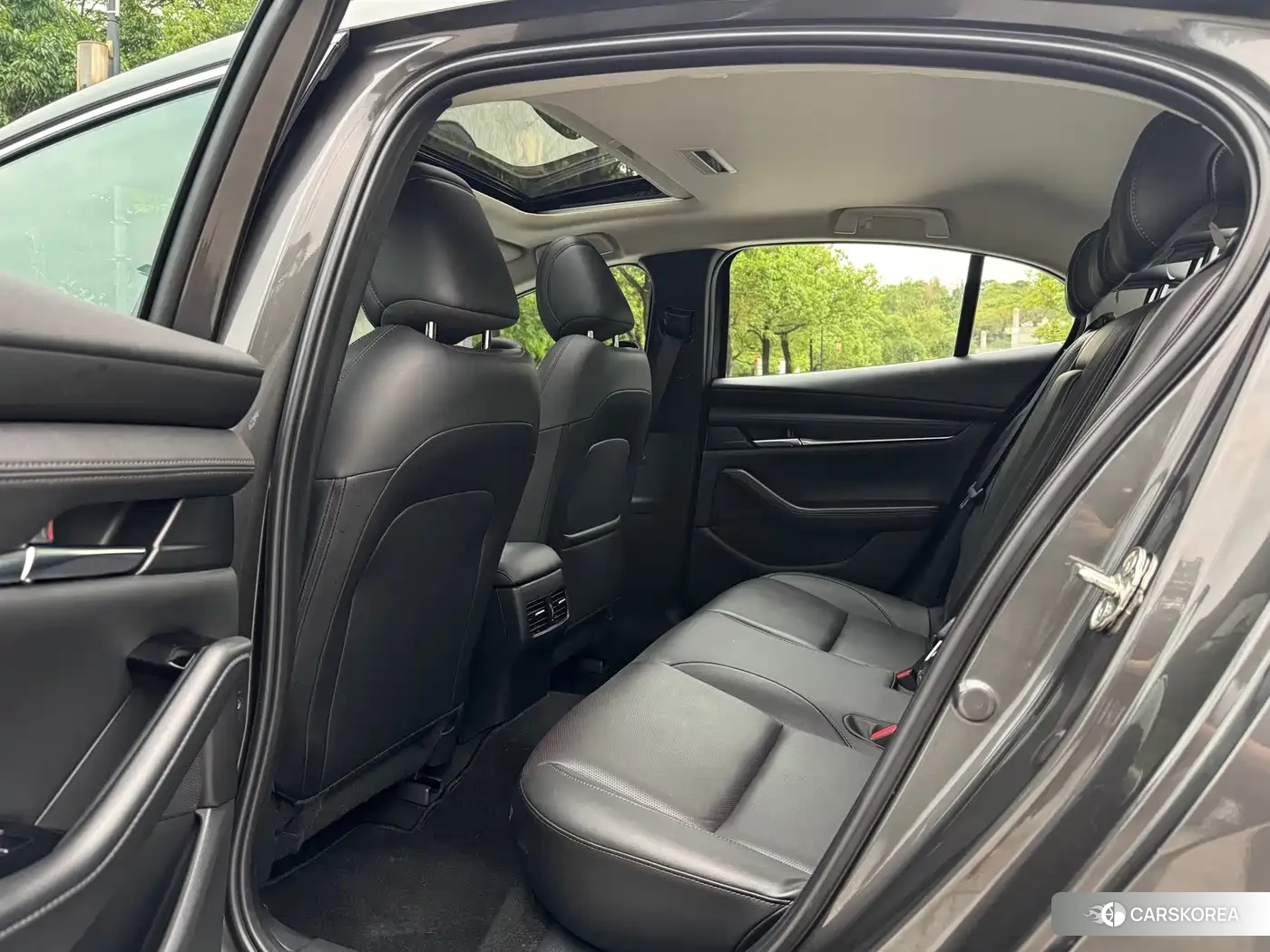 Mazda 3 2024 Silver/gray из Китая, фото 5