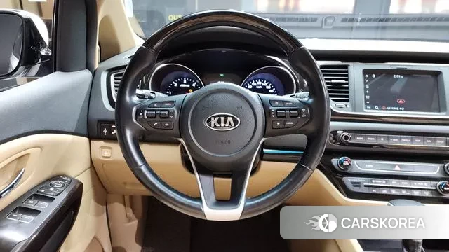 Kia The New Carnival 2018 Белый из Кореи, фото 4
