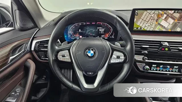 BMW 5 Series (G30) 2021 Черный из Кореи, фото 4