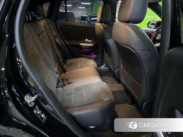 Mercedes-Benz GLA - Class H247 2024 Черный из Кореи, фото 4