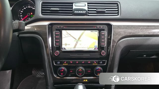 Volkswagen The New Passat 2018 Белый из Кореи, фото 4