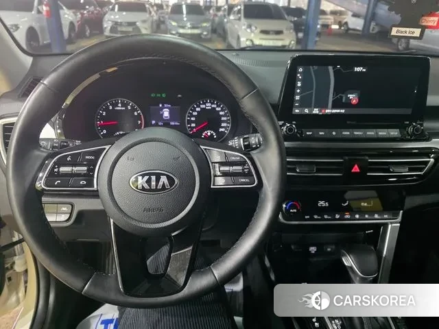 Kia Seltos 2020 Белый из Кореи, фото 4