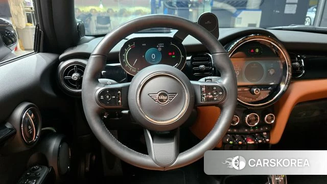 Mini Cooper S Convertible 2022 Серебристо-серый из Кореи, фото 4