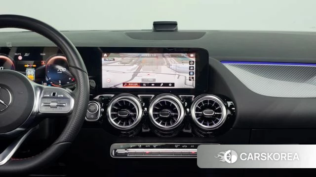 Mercedes-Benz GLA - Class H247 2022 Белый из Кореи, фото 4