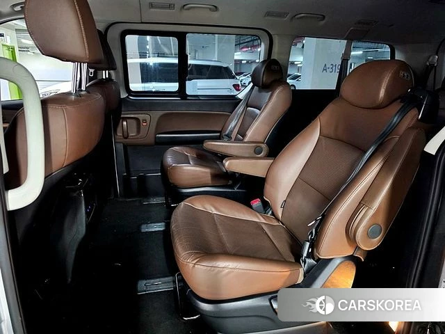 Hyundai The New Grand Starex 2019 Серебристо-серый из Кореи, фото 4