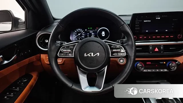 Kia The New K3 2nd generation 2022 Белый из Кореи, фото 4