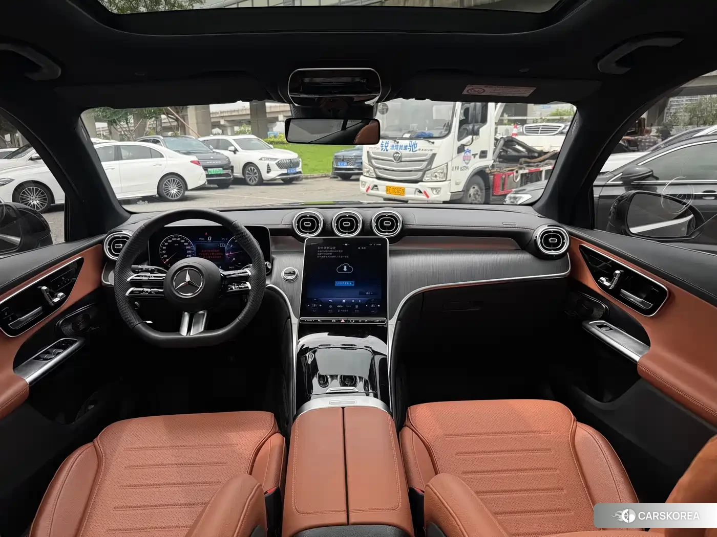 Mercedes-Benz GLC 2024 Черный из Китая, фото 4