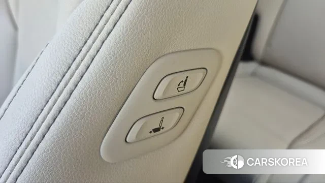 Genesis GV70 2023 Белый из Кореи, фото 4