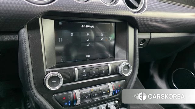 Ford Mustang 2019 Оранжевый из Кореи, фото 4