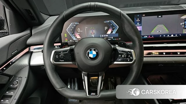 BMW 5 Series (G60) 2024 Черный из Кореи, фото 4