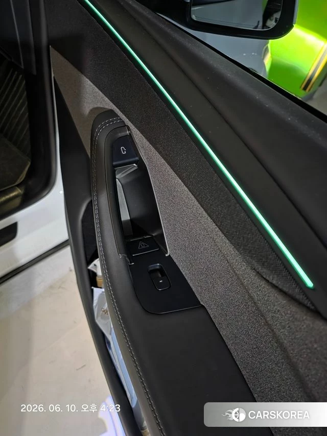 Tesla Model Y 2025 Белый из Кореи, фото 4