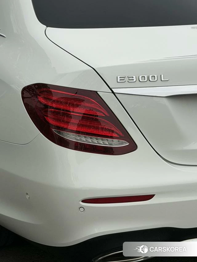 Mercedes-Benz E-class 2018 Белый из Китая, фото 4