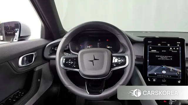 Polestar Polestar 2 2022 Светло-серебряный цвет из Кореи, фото 4