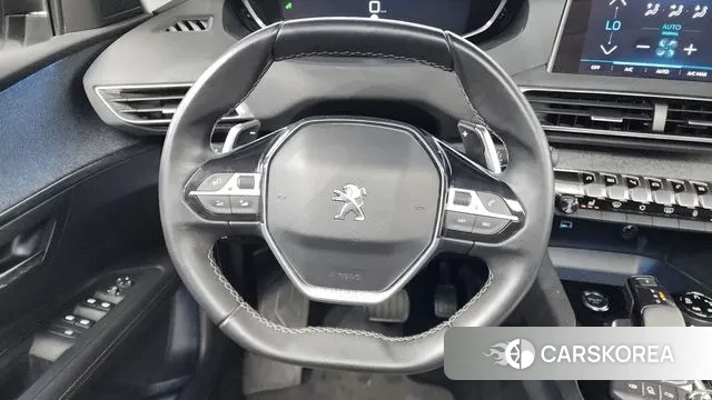 Peugeot 3008 second generation 2018 Белый из Кореи, фото 4
