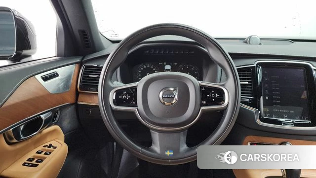Volvo XC90 second Generation 2019 Черный из Кореи, фото 4