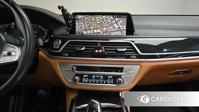 BMW 7 Series (G11) 2021 Белый из Кореи, фото 4