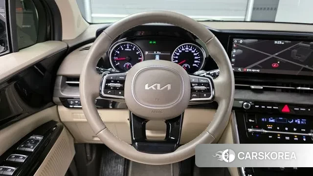 Kia Carnival 4th generation 2022 Черный из Кореи, фото 4