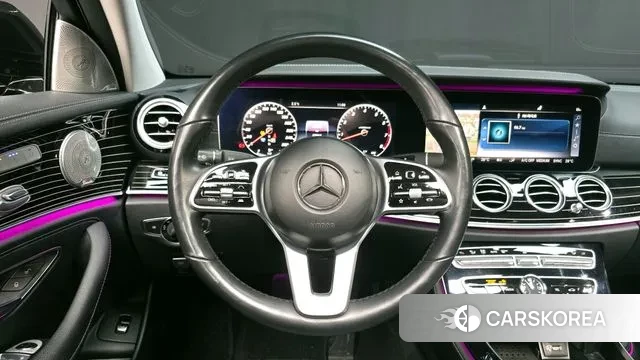 Mercedes-Benz E-Class W213 2019 Черный из Кореи, фото 4