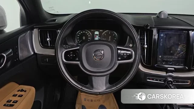 Volvo XC60 second Generation 2018 Белый из Кореи, фото 4