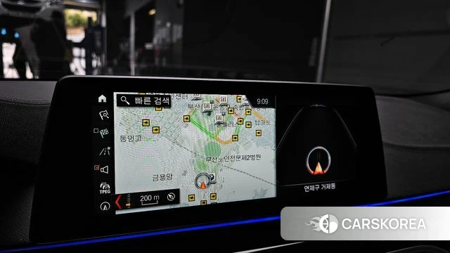 BMW 5 Series (G30) 2018 Белый из Кореи, фото 4