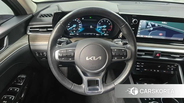 Kia K5 3rd generation 2023 Черный из Кореи, фото 4