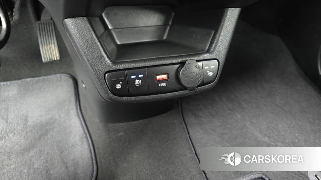 Kia The New Kia Ray 2023 Белый из Кореи, фото 4