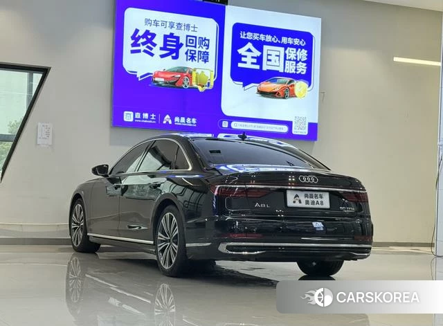 Audi A8 2024 Черный из Китая, фото 4