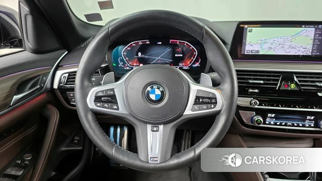 BMW 5 Series (G30) 2020 Черный из Кореи, фото 4