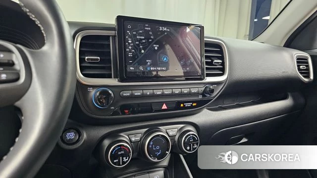 Hyundai Venue 2025 Белый из Кореи, фото 4